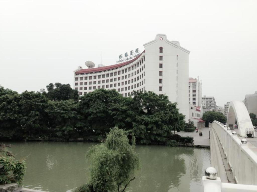 Guilin Bravo Hotel Grand Wing Екстер'єр фото