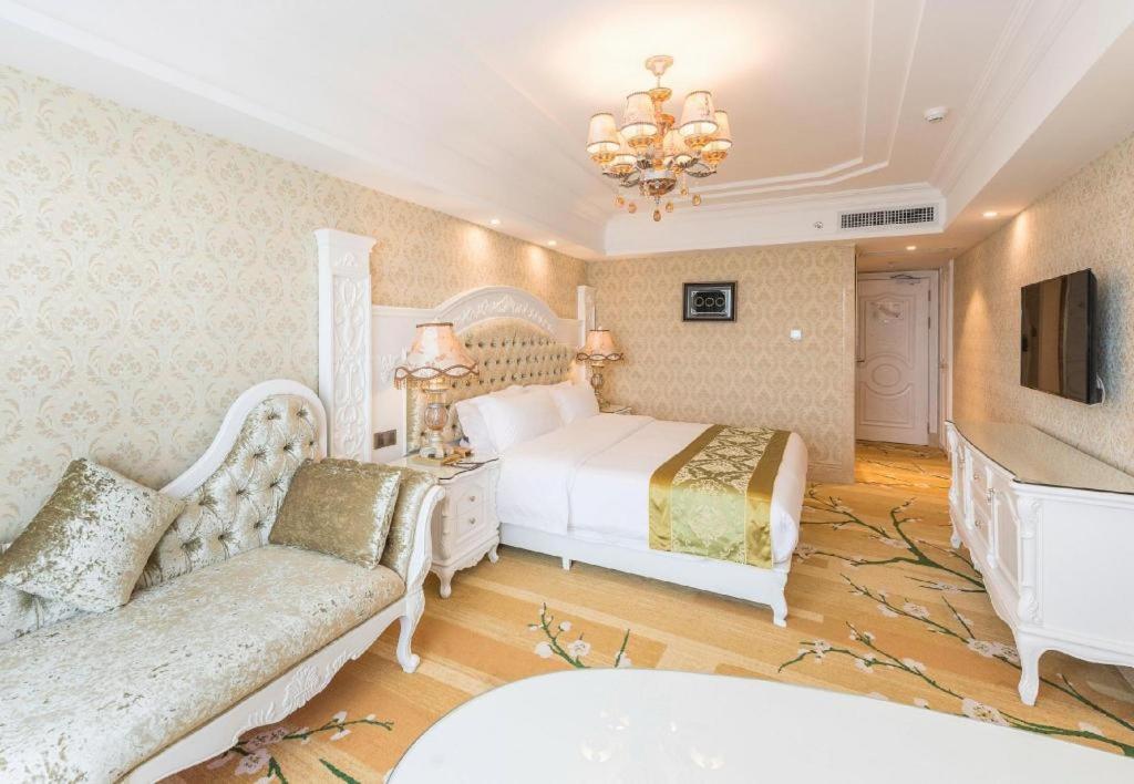 Guilin Bravo Hotel Grand Wing Екстер'єр фото