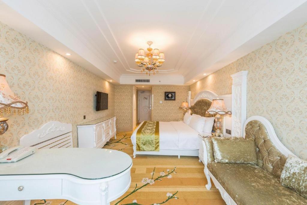 Guilin Bravo Hotel Grand Wing Екстер'єр фото