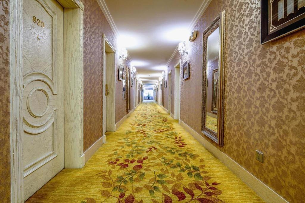 Guilin Bravo Hotel Grand Wing Екстер'єр фото